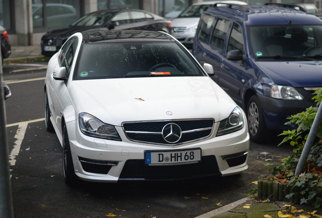 Mercedes-Benz C 63 AMG Coupé