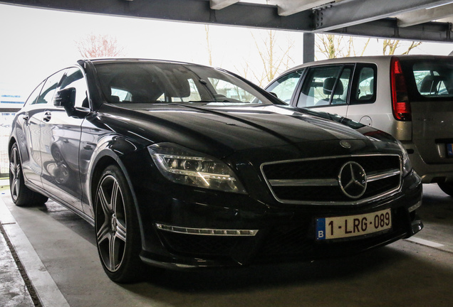 Mercedes-Benz CLS 63 AMG X218 Shooting Brake