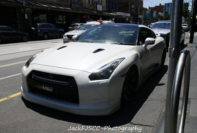 Nissan GT-R