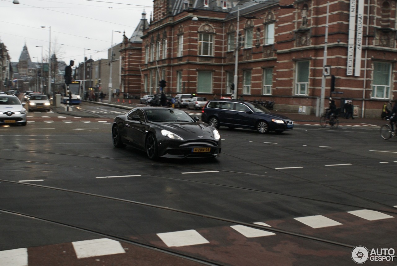 Aston Martin Vanquish 2013