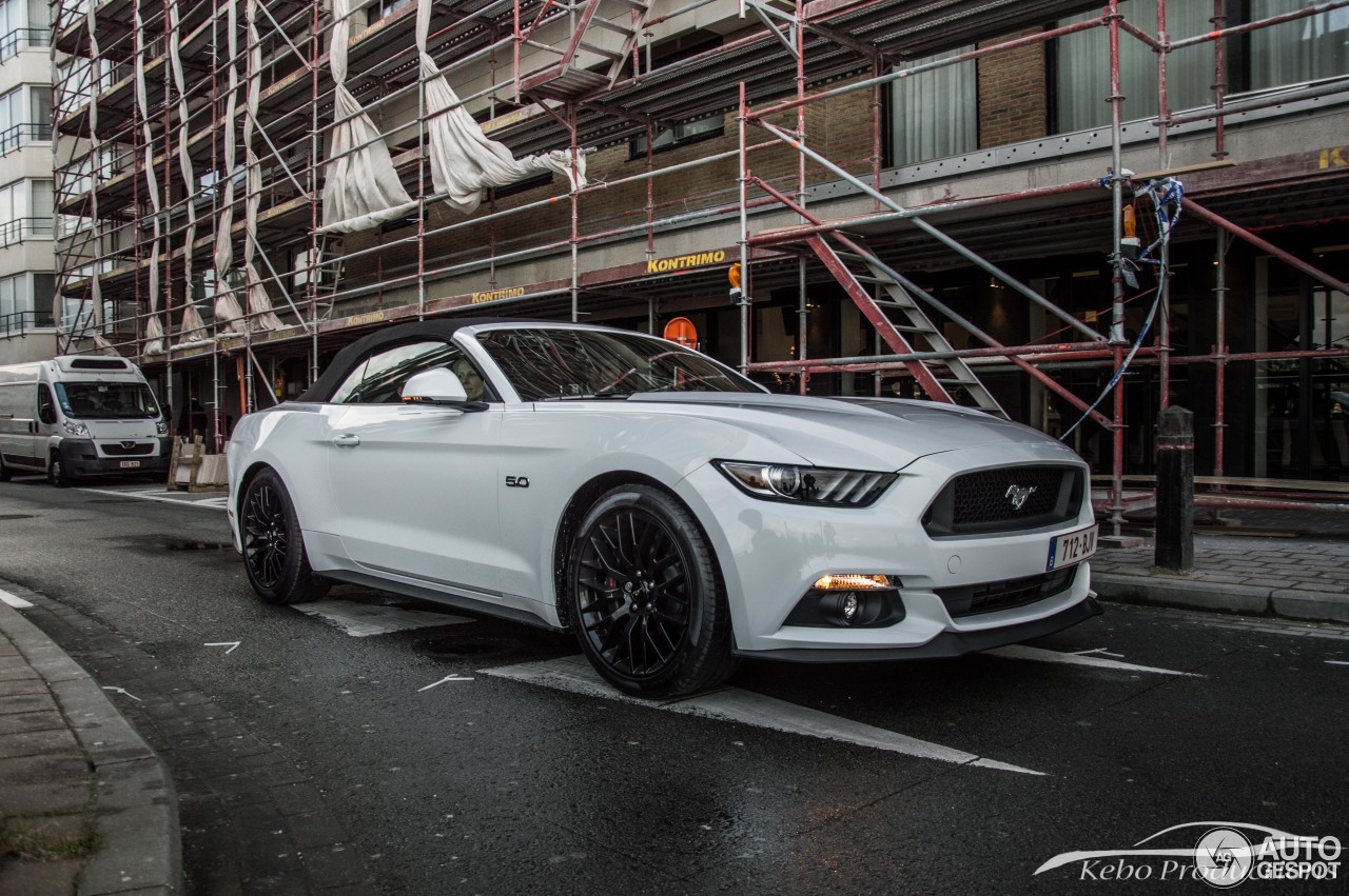 Ford Mustang GT Convertible 2015