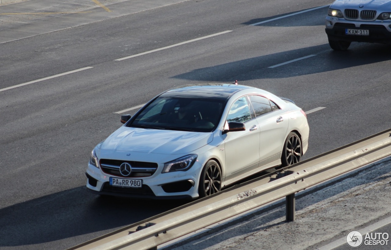 Mercedes-Benz CLA 45 AMG OrangeArt Edition C117