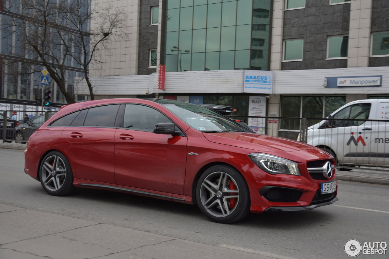 Mercedes-Benz CLA 45 AMG Shooting Brake