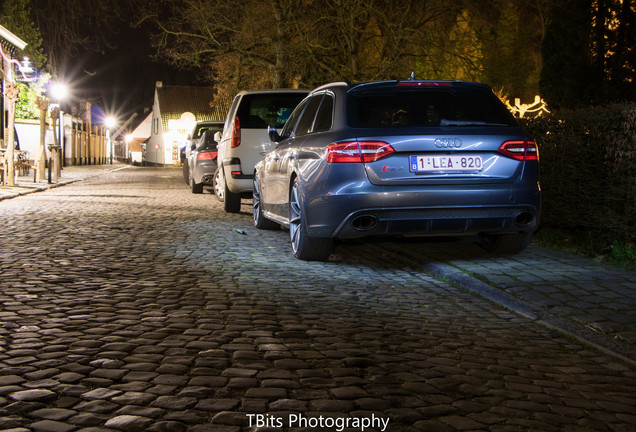 Audi RS4 Avant B8