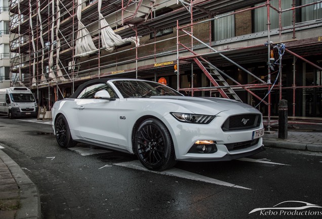 Ford Mustang GT Convertible 2015