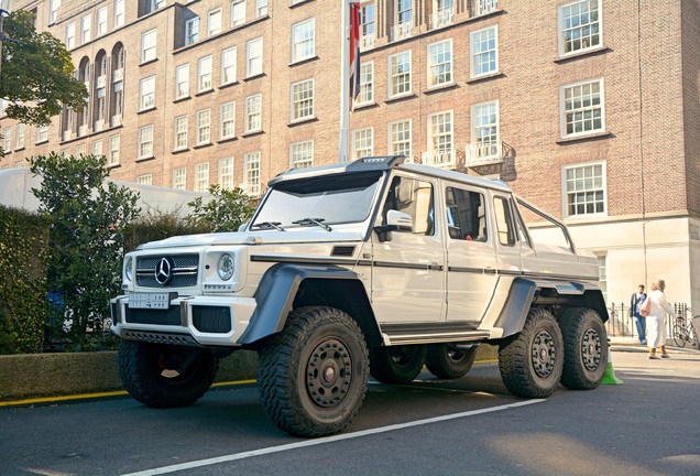 Mercedes-Benz G 63 AMG 6x6