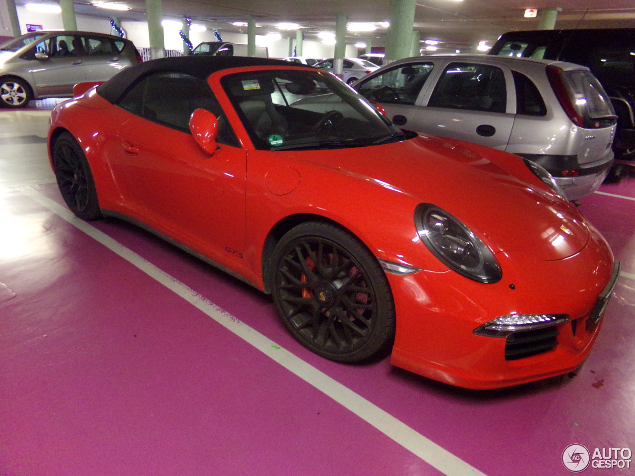 Porsche 991 Carrera 4 GTS Cabriolet MkI