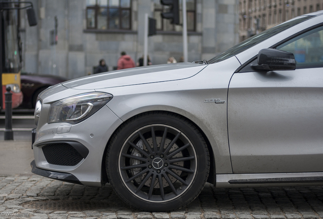 Mercedes-Benz CLA 45 AMG C117