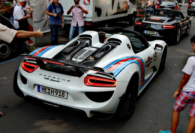 Porsche 918 Spyder Weissach Package