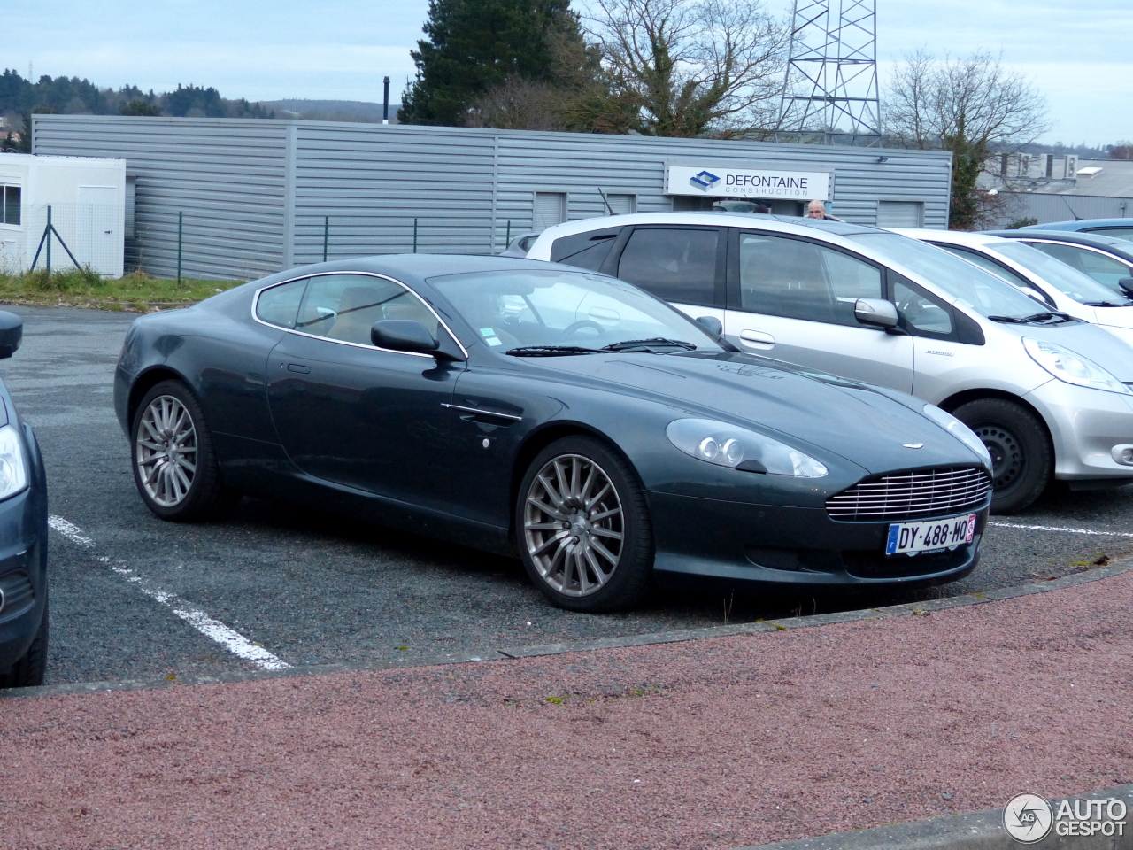 Aston Martin DB9