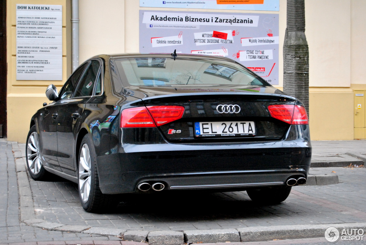 Audi S8 D4