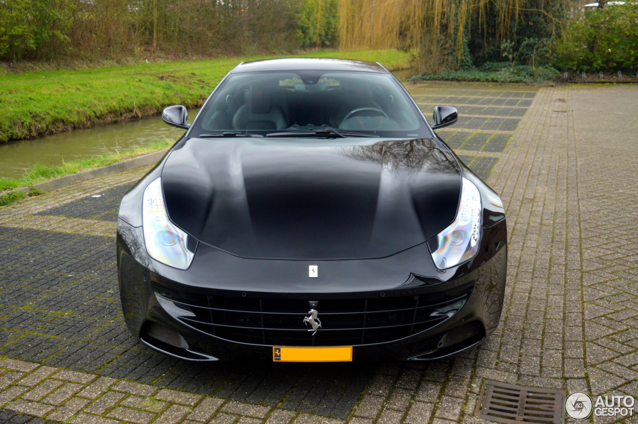 Ferrari FF