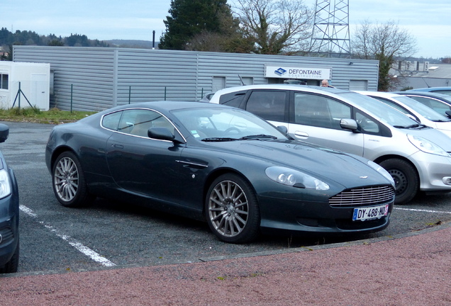 Aston Martin DB9