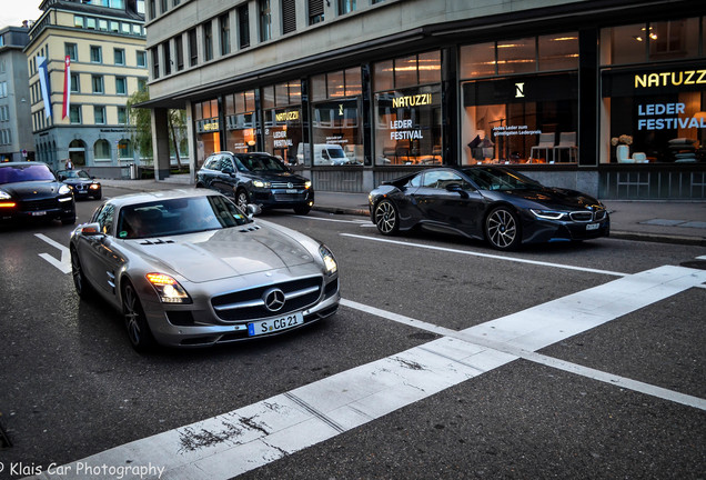 Mercedes-Benz SLS AMG