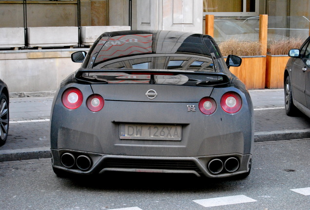 Nissan GT-R 2014