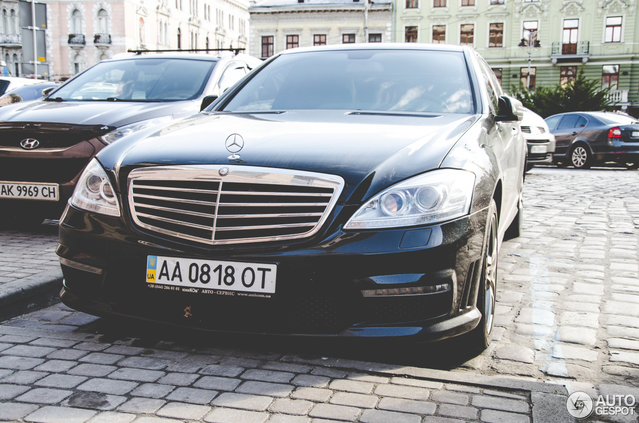 Mercedes-Benz S 63 AMG W221 2010