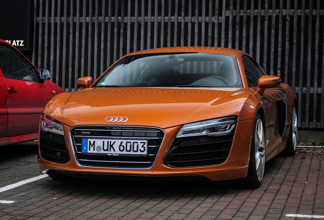 Audi R8 V10 2013