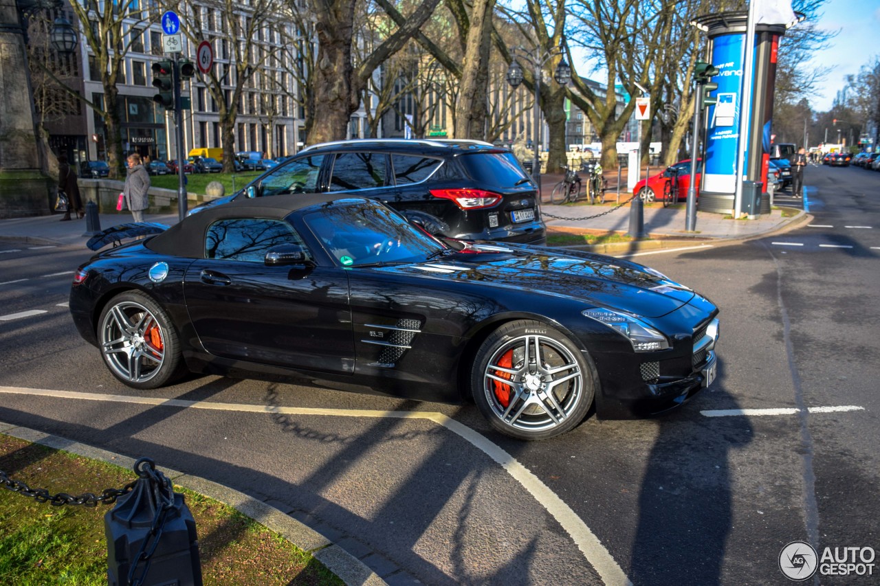 Mercedes-Benz SLS AMG Roadster