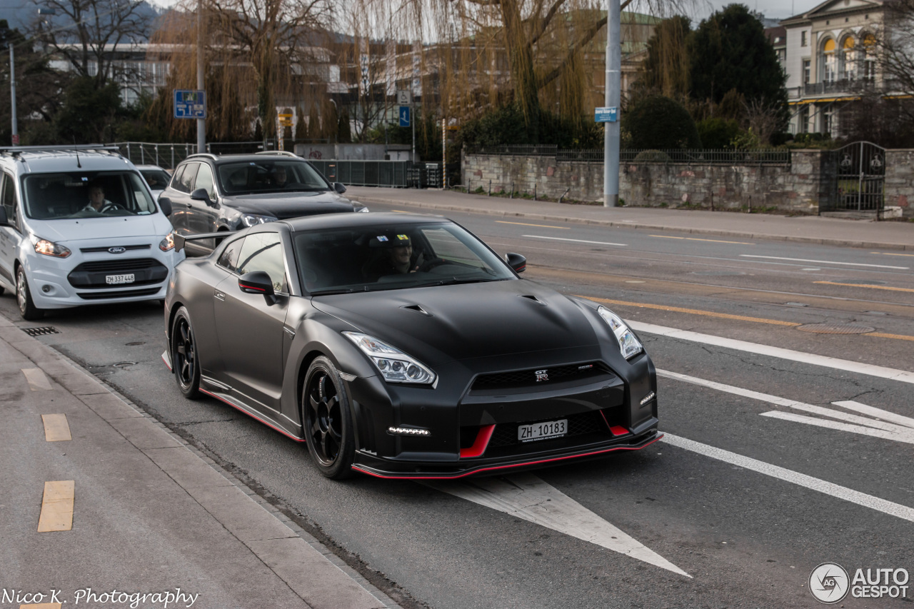 Nissan GT-R 2011 Nismo