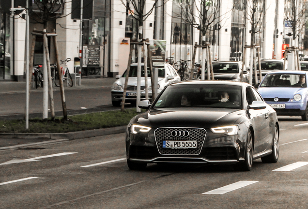 Audi RS5 B8 2012