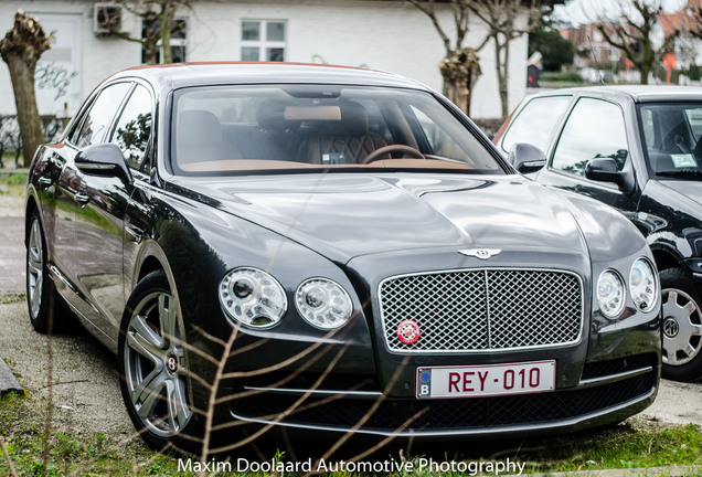 Bentley Flying Spur V8