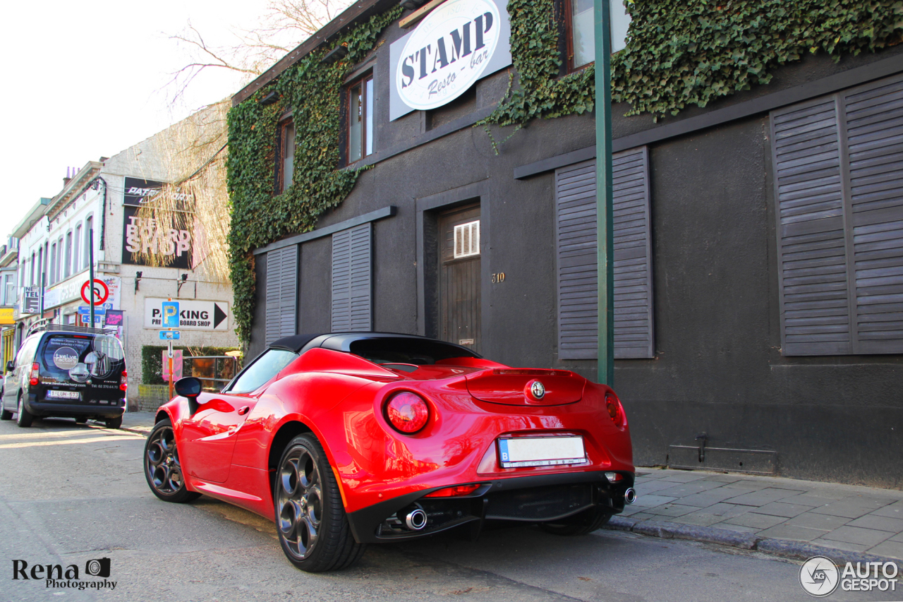 Alfa Romeo 4C Spider