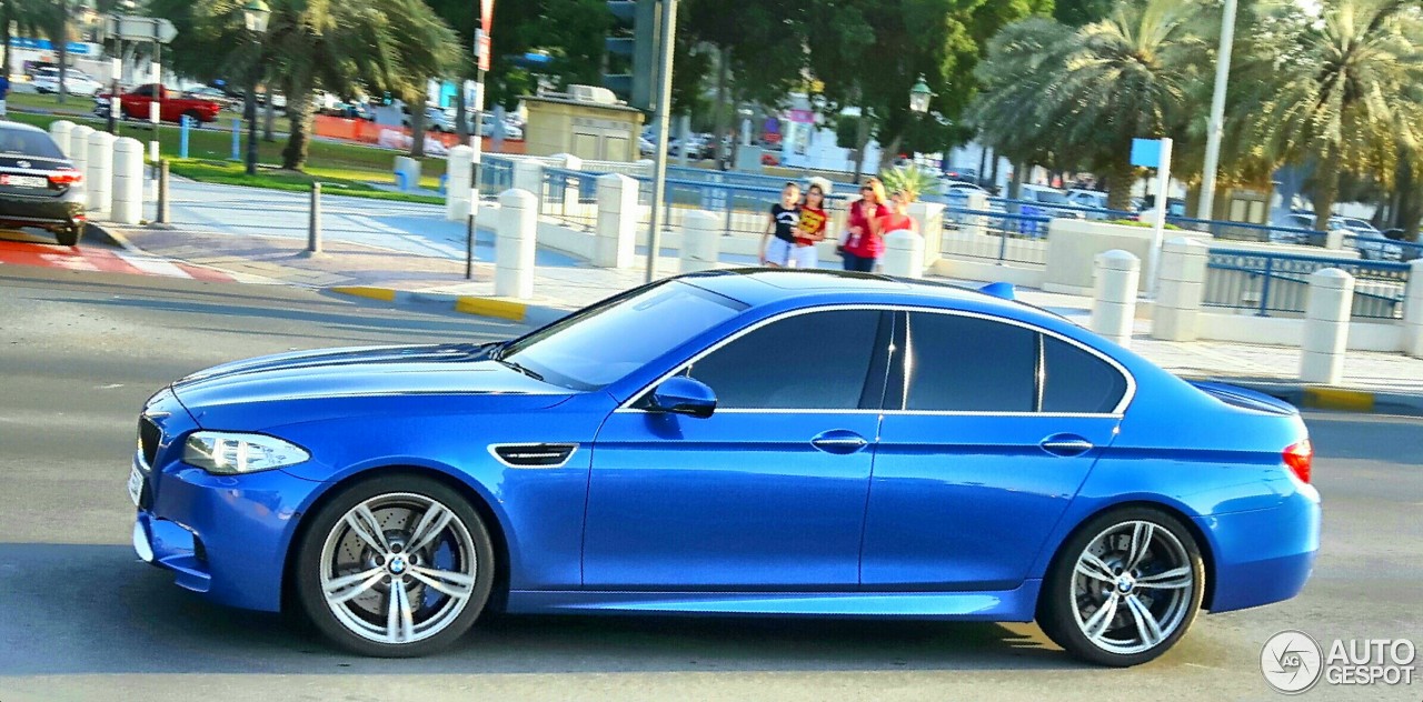 BMW M5 F10 2011