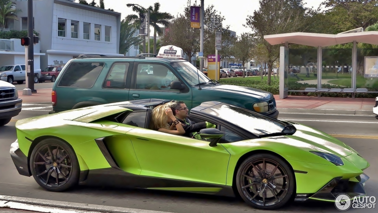 Lamborghini Aventador LP720-4 Roadster 50° Anniversario