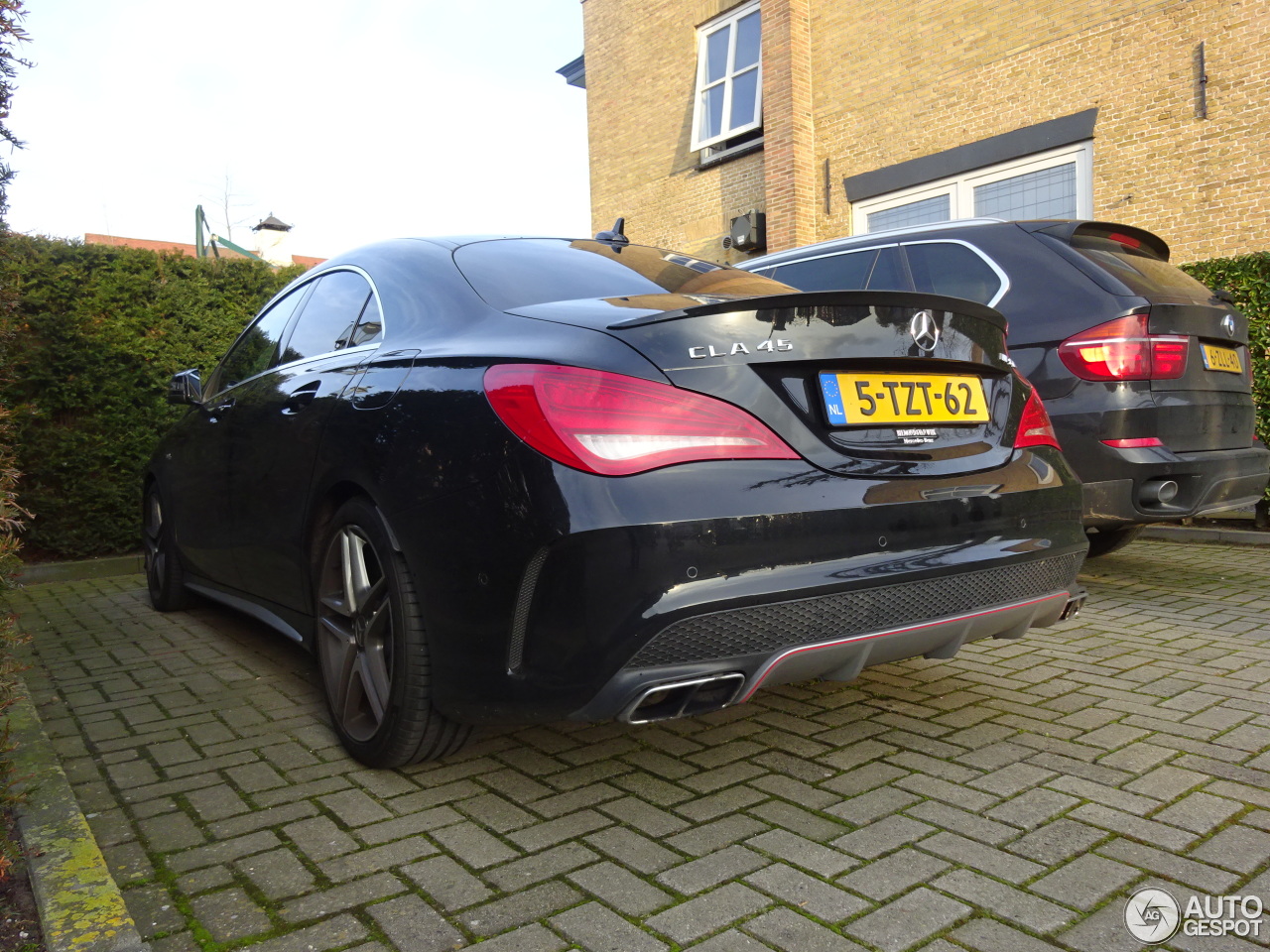 Mercedes-Benz CLA 45 AMG C117