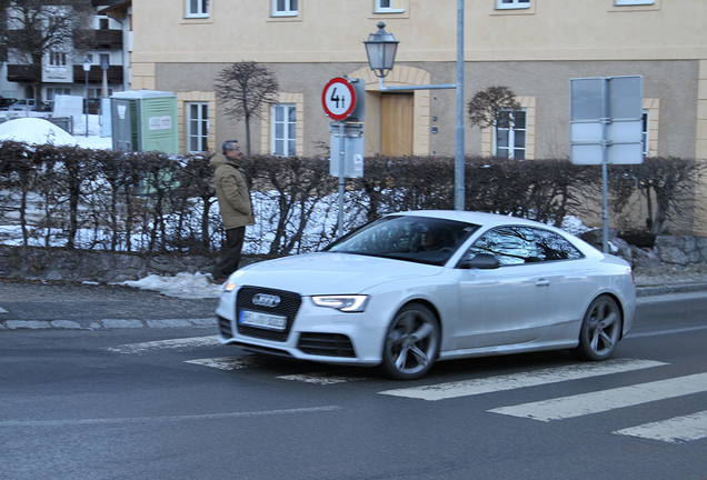 Audi RS5 B8 2012