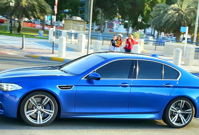 BMW M5 F10 2011