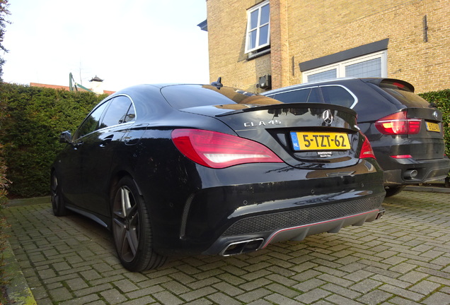 Mercedes-Benz CLA 45 AMG C117