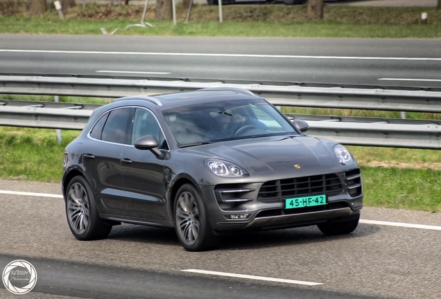 Porsche 95B Macan Turbo