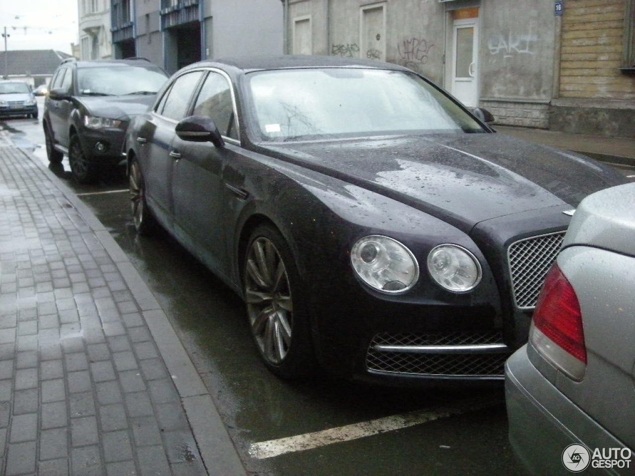 Bentley Flying Spur W12