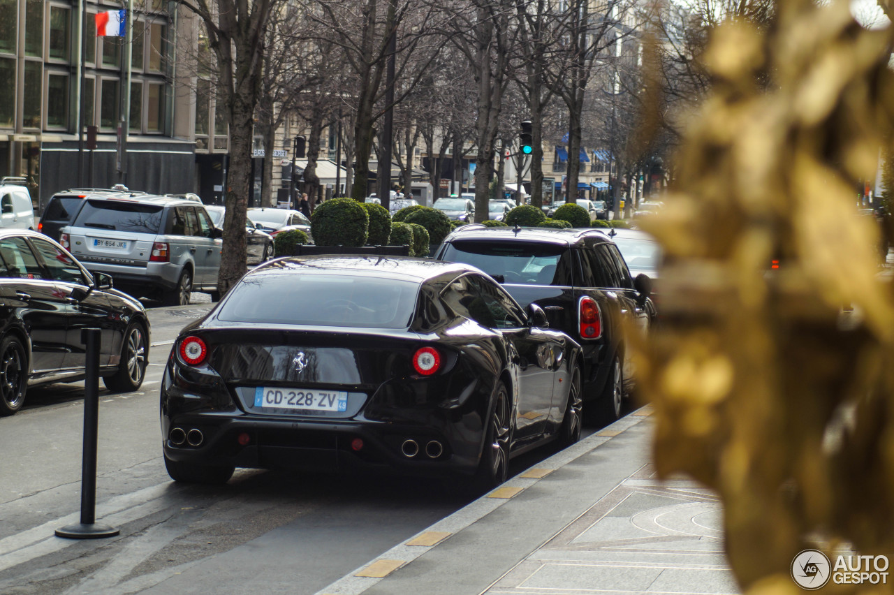 Ferrari FF