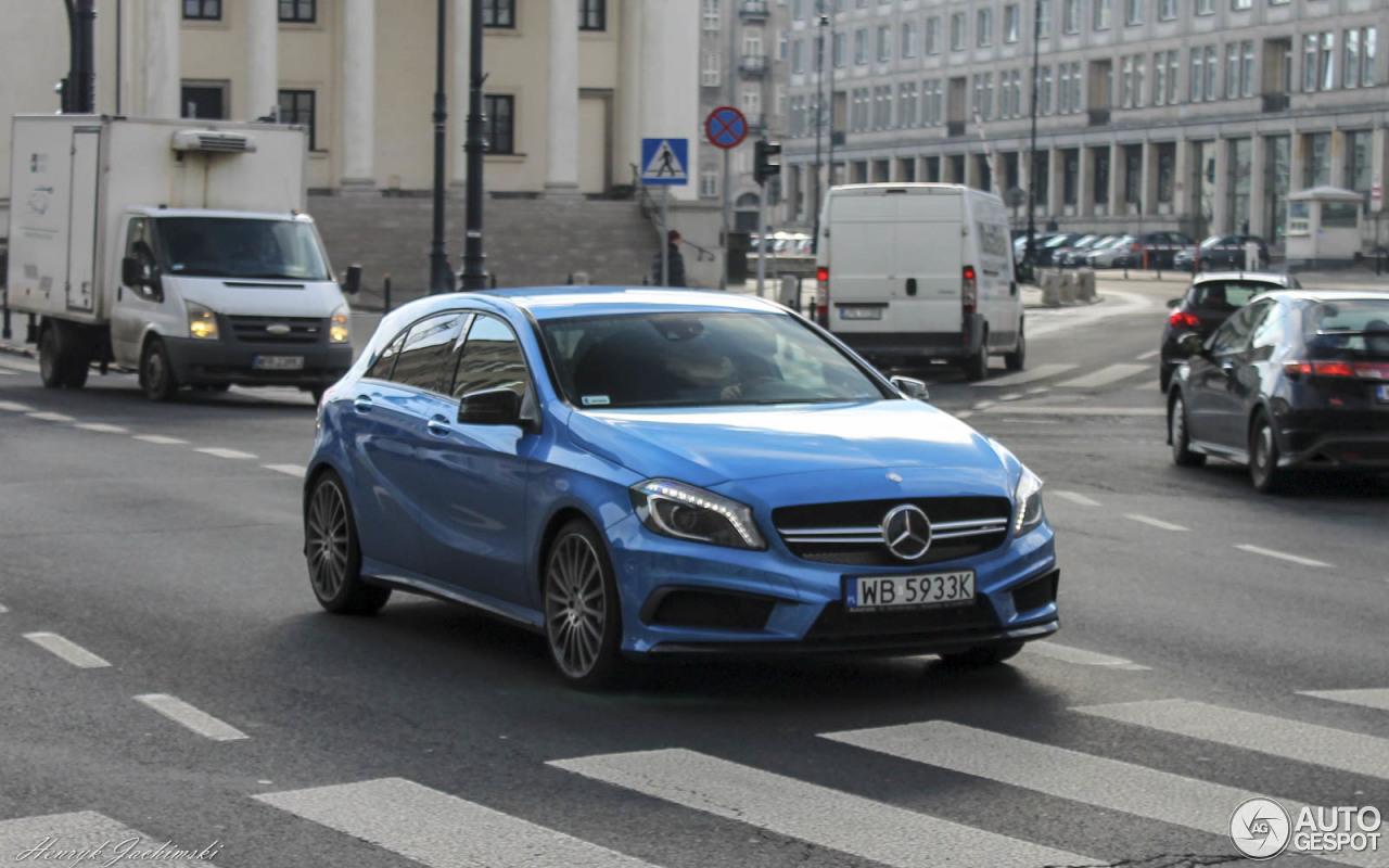 Mercedes-Benz A 45 AMG