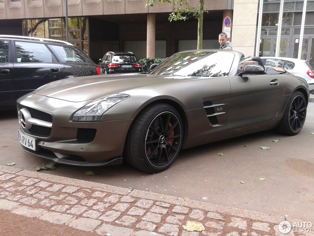 Mercedes-Benz SLS AMG Roadster