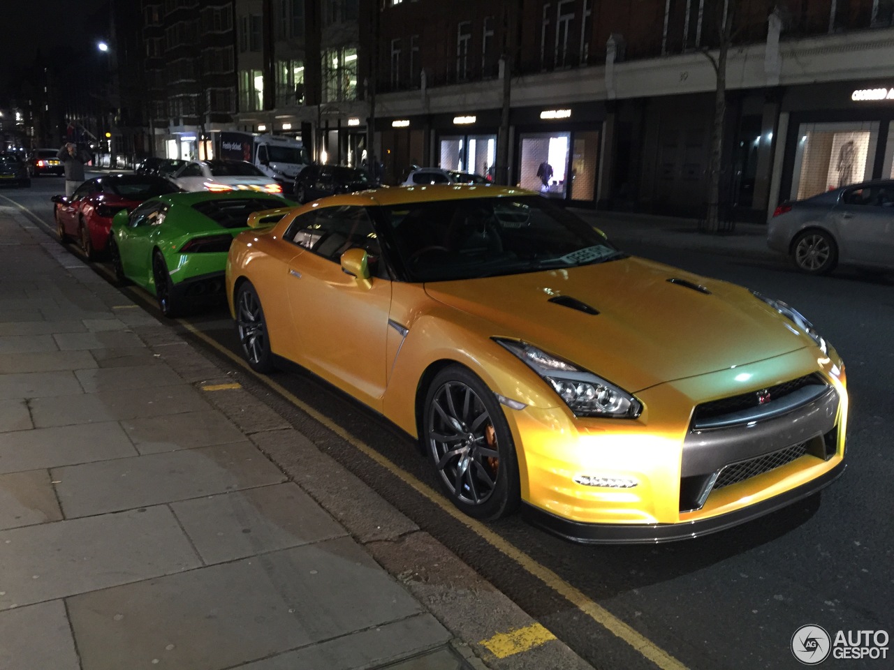 Nissan GT-R 2015