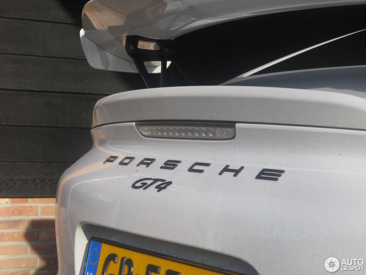 Porsche 981 Cayman GT4