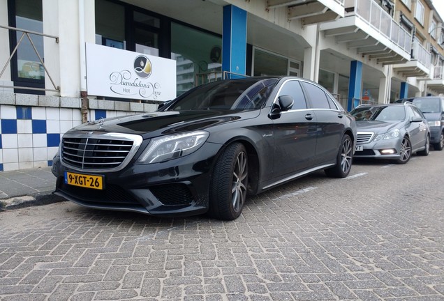 Mercedes-Benz S 63 AMG V222