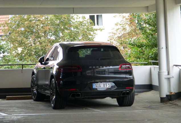 Porsche 95B Macan Turbo