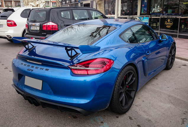 Porsche 981 Cayman GT4