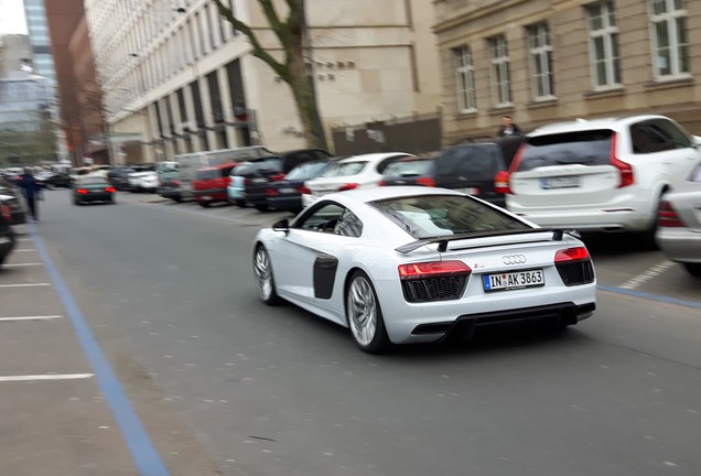 Audi R8 V10 Plus 2015