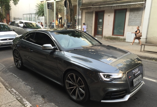 Audi RS5 B8 2012