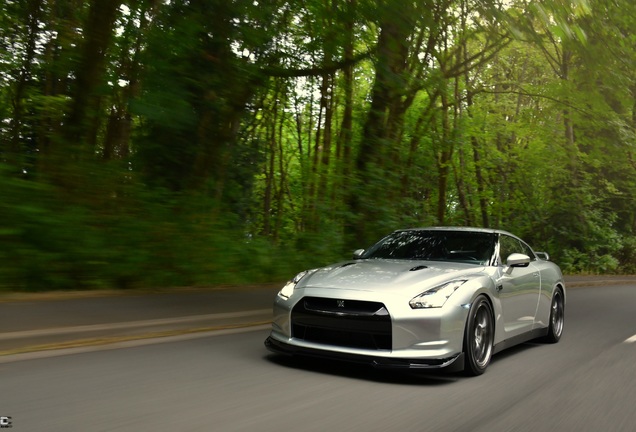 Nissan GT-R