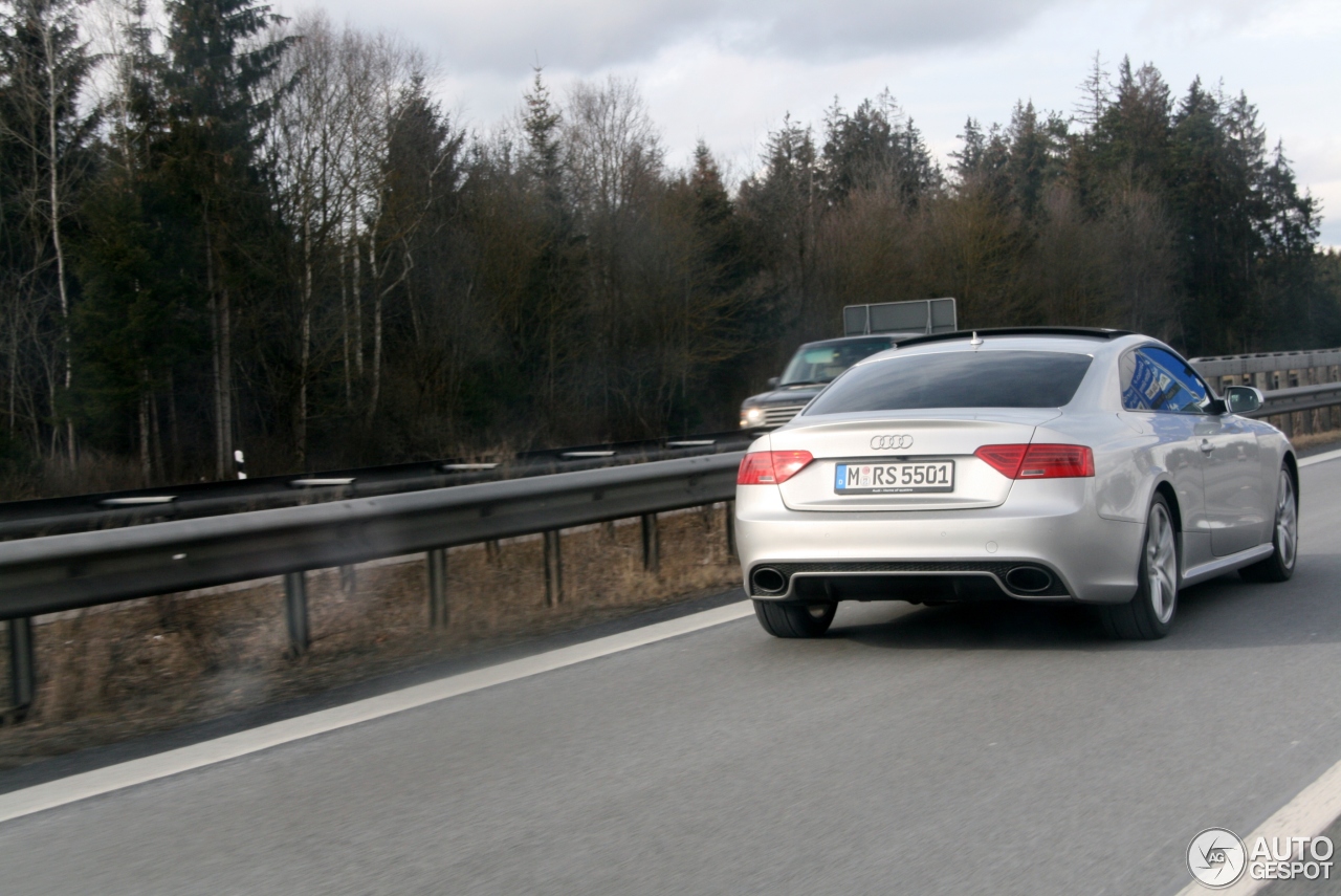 Audi RS5 B8 2012