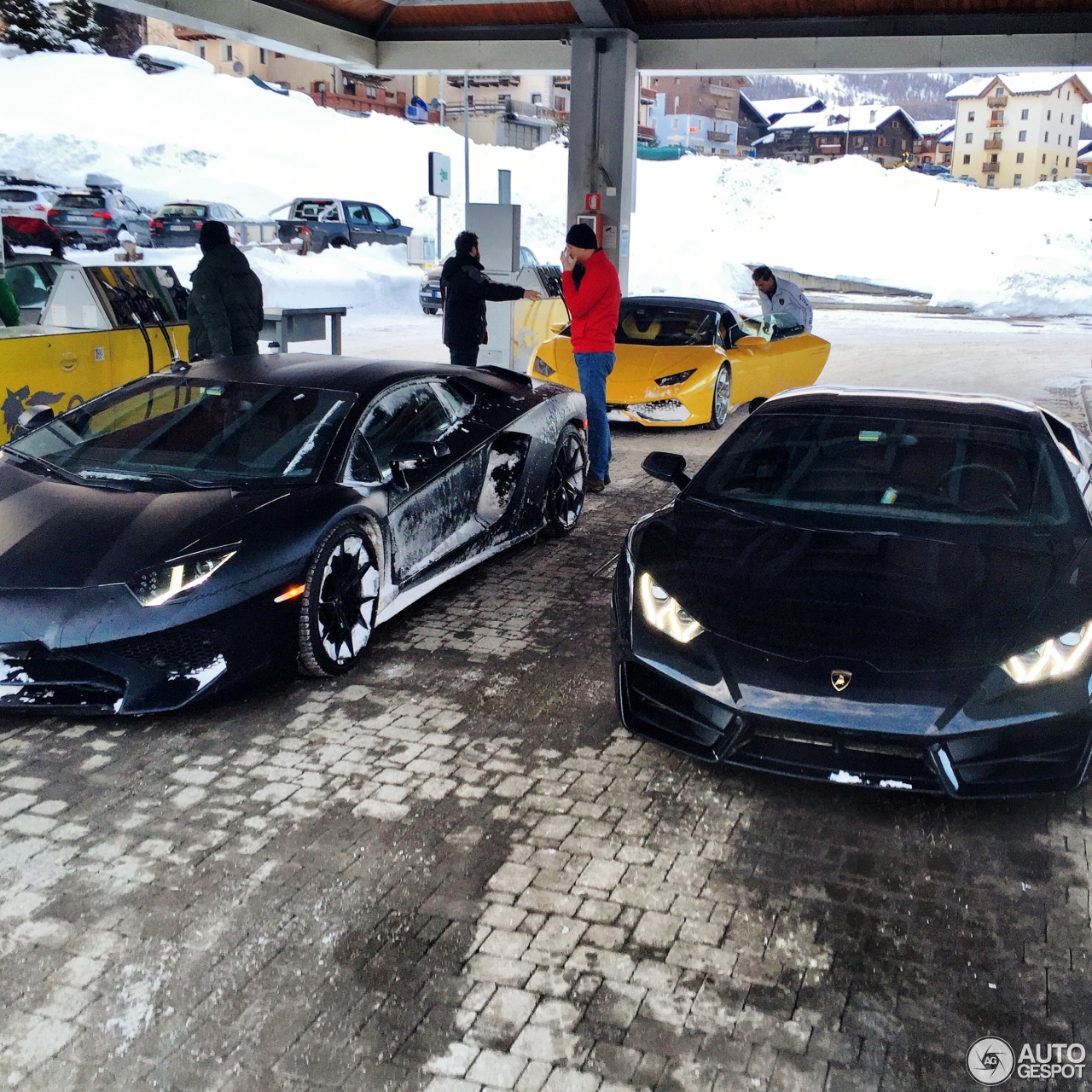 Lamborghini Aventador S LP740-4