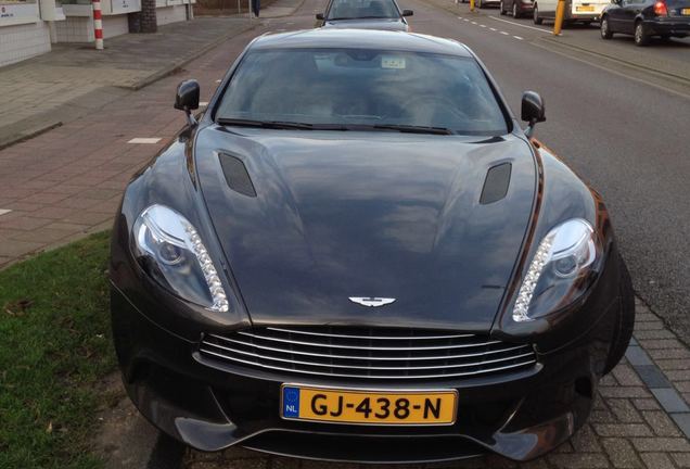 Aston Martin Vanquish 2013