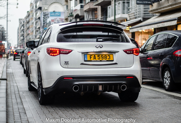 Infiniti FX Sebastian Vettel Version