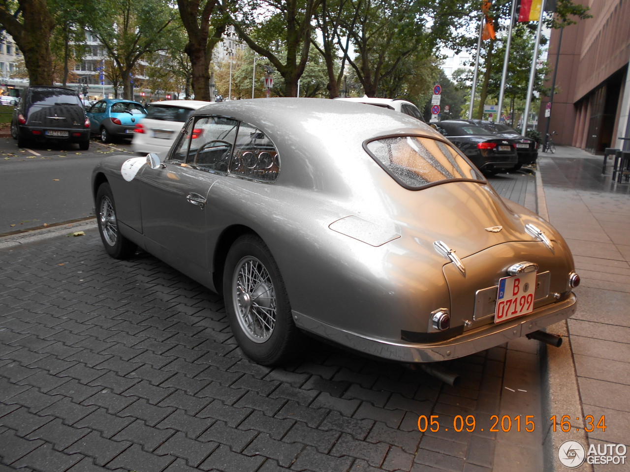 Aston Martin DB2/4 MKI